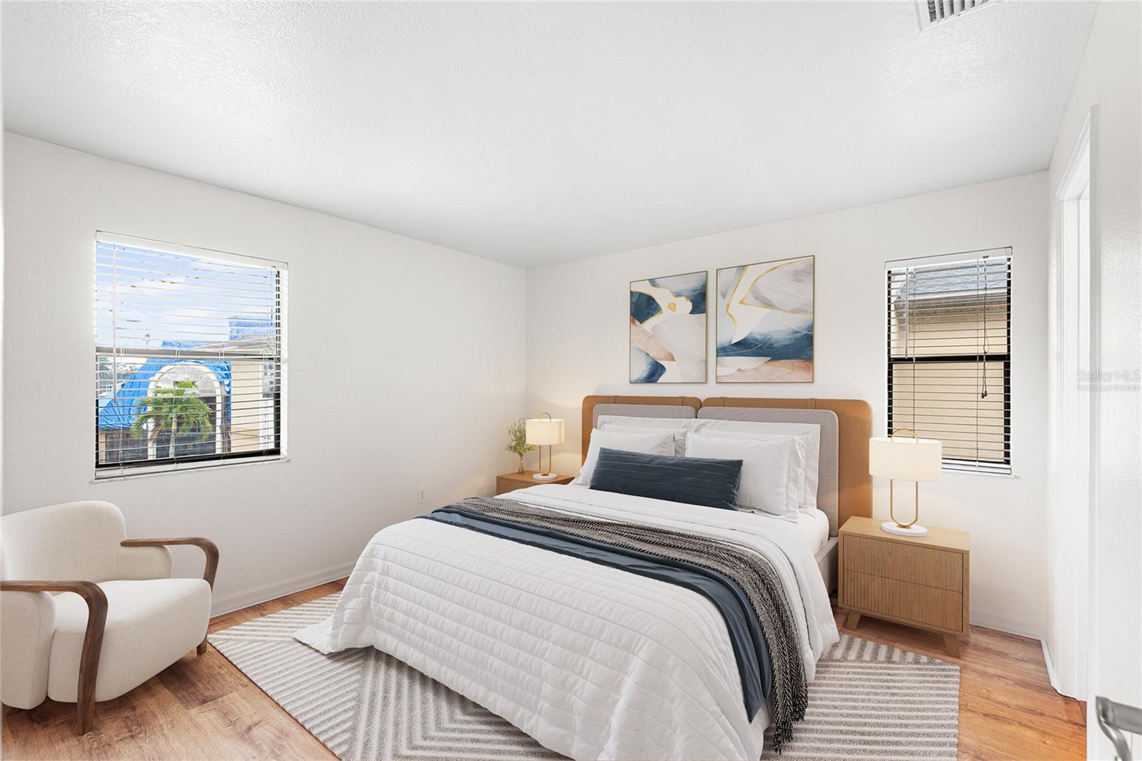 BELLA VISTA ON LAKE - Residential