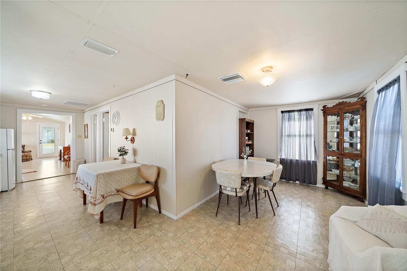 OAK PARK UNIT 2 - Residential