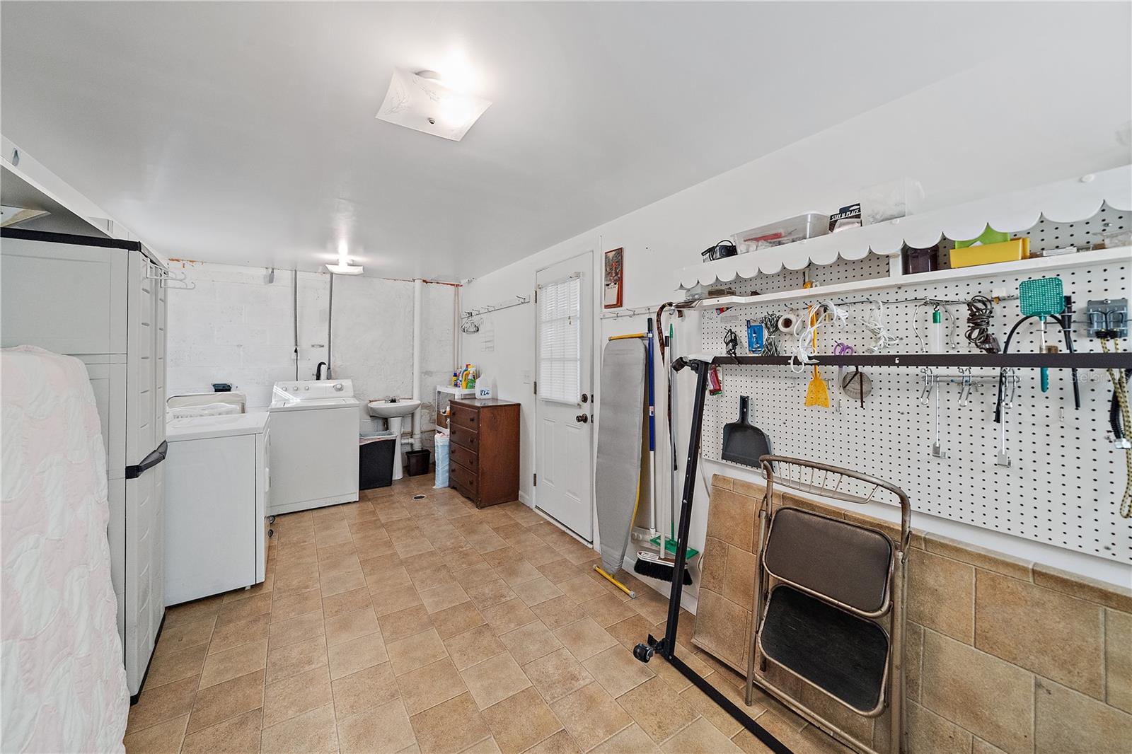 OAK PARK UNIT 2 - Residential