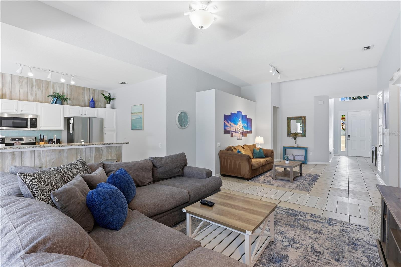 2689 MANESTY LANE