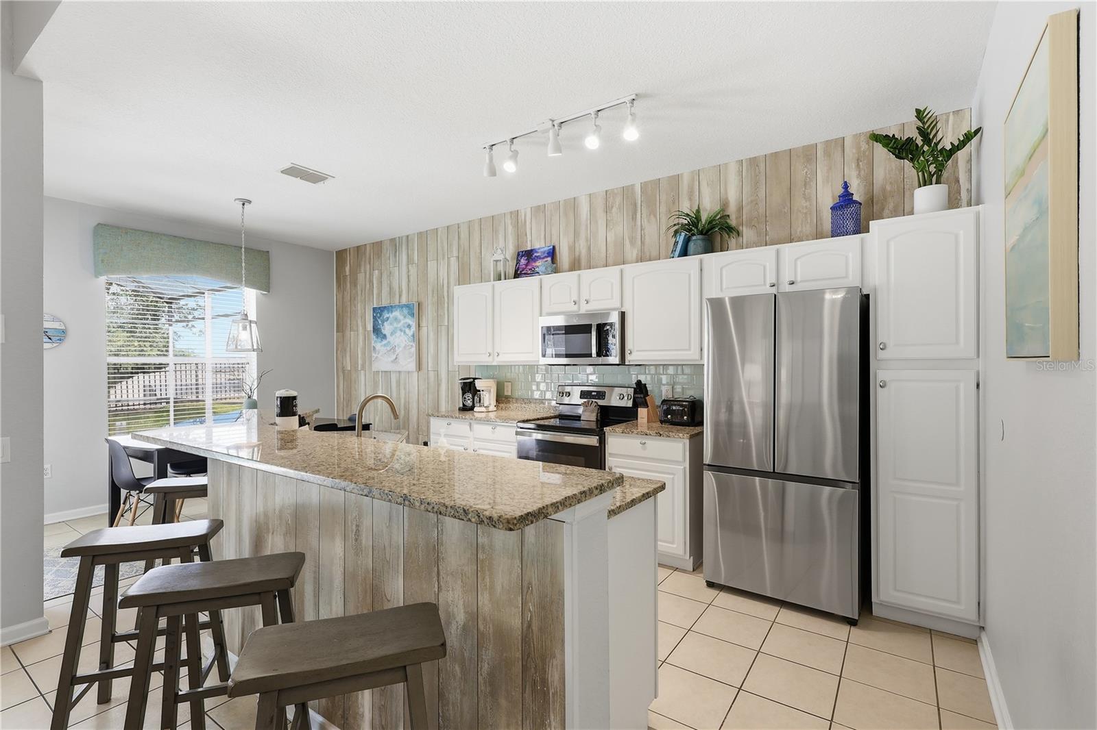 2689 MANESTY LANE