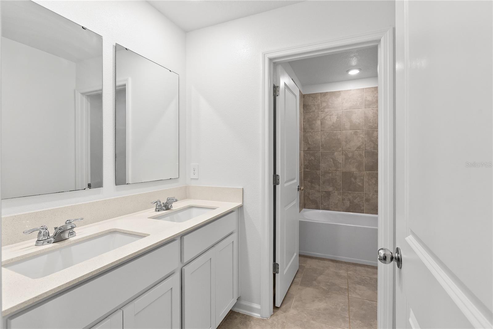 STOREY CREEK PH 6 - Residential