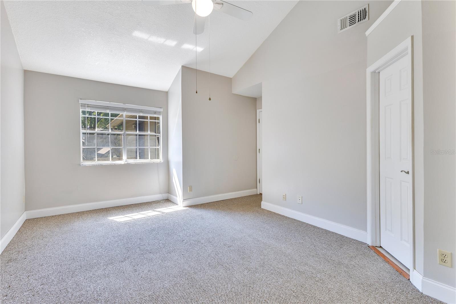 HIDDEN VLG CONDO - Residential Lease