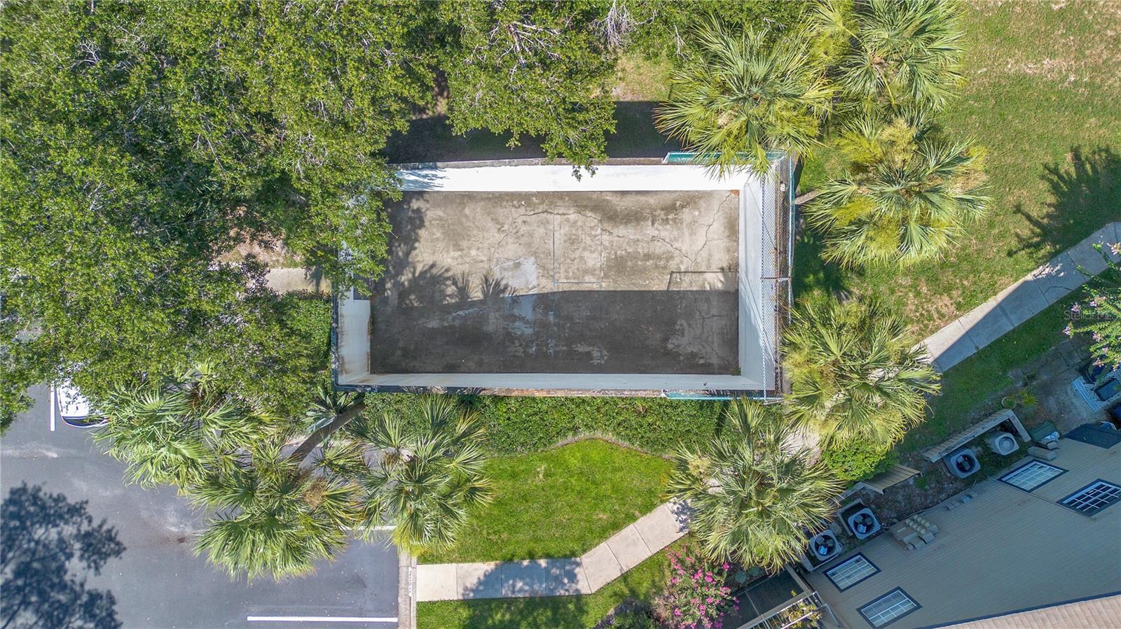 HIDDEN VLG CONDO - Residential Lease