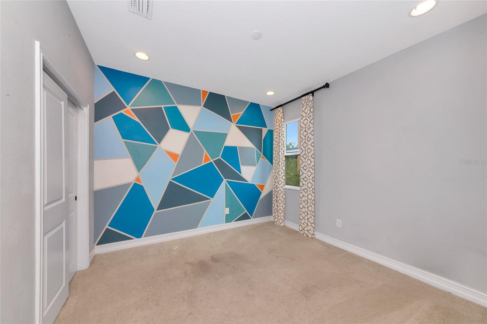 6107 HORSE MILL PLACE