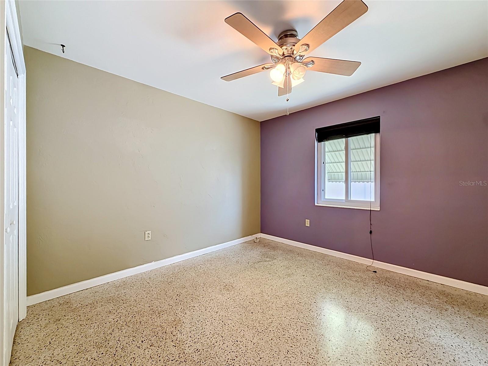 KENNETH CITY - Residential