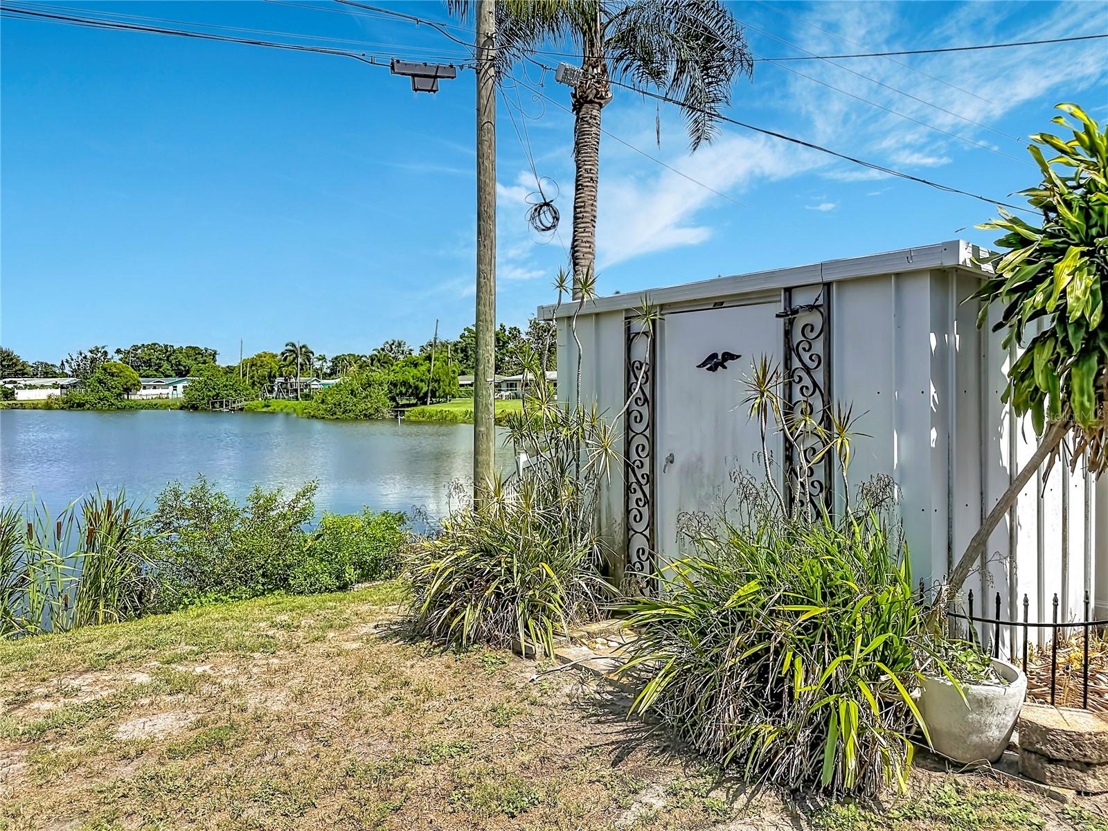 KENNETH CITY - Residential