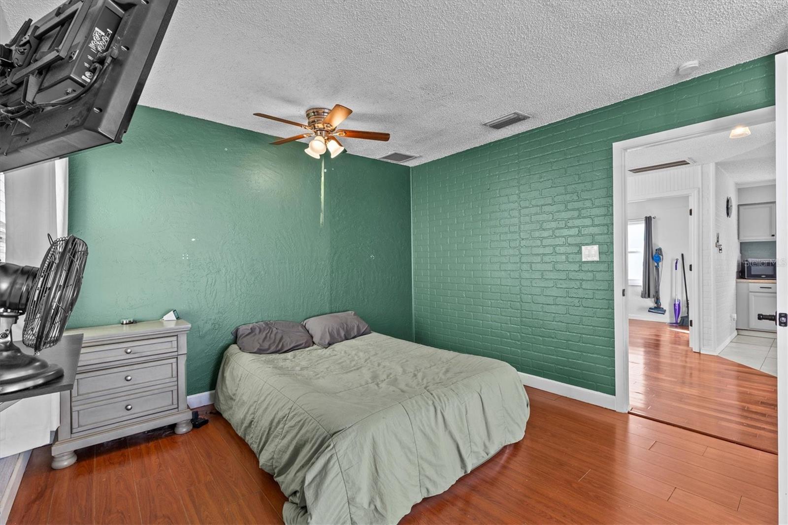 CRYSTAL BEACH HEIGHTS - Residential