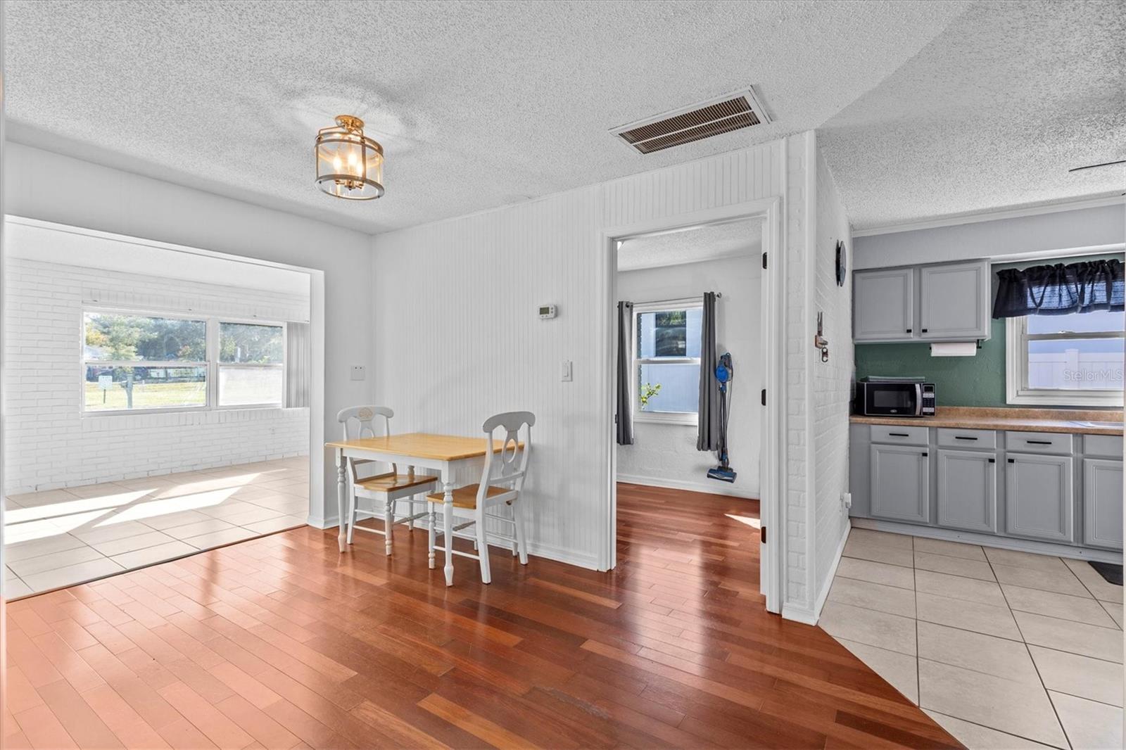 CRYSTAL BEACH HEIGHTS - Residential