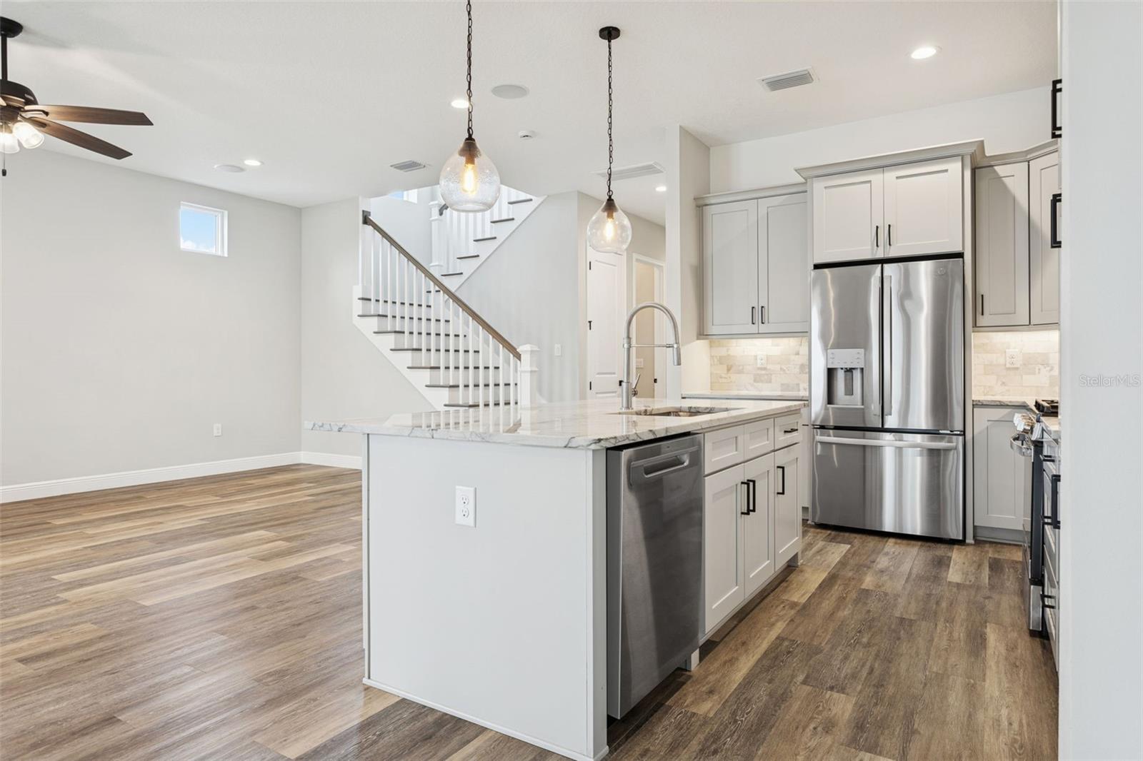 BROADMOOR PARK REV - Residential