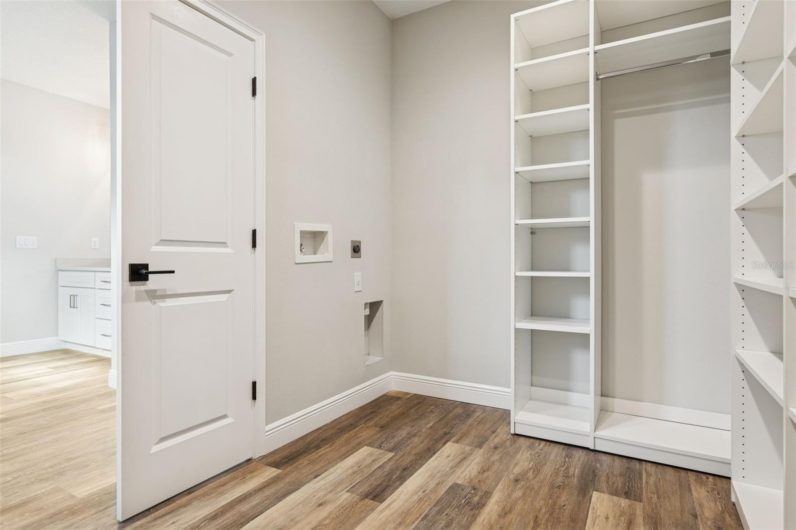 BROADMOOR PARK REV - Residential