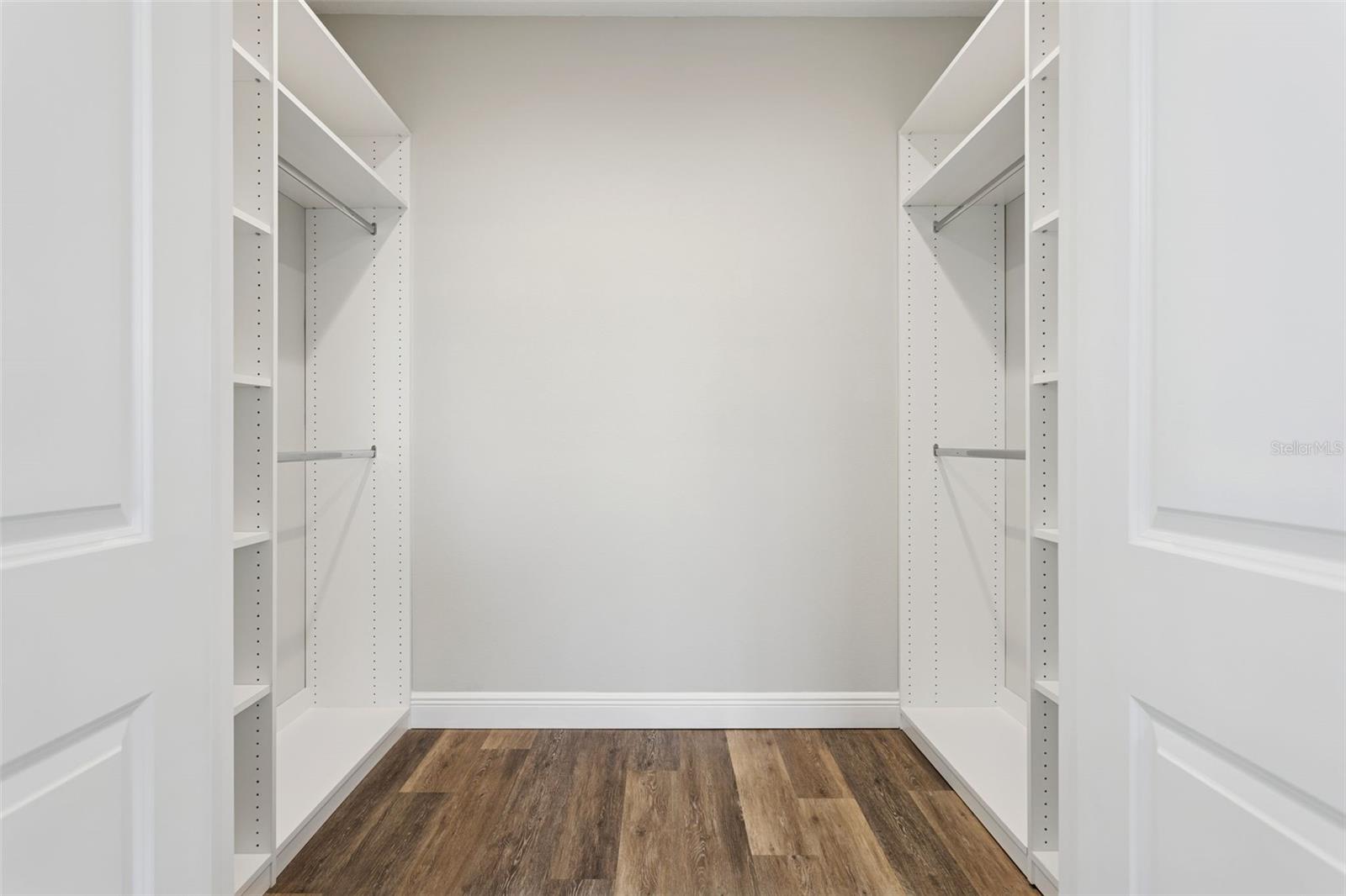 BROADMOOR PARK REV - Residential