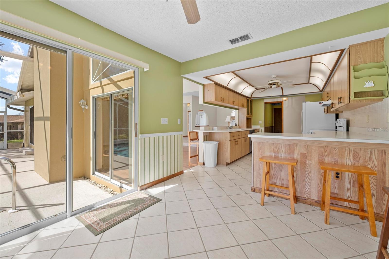 SPRING HILL - Residential