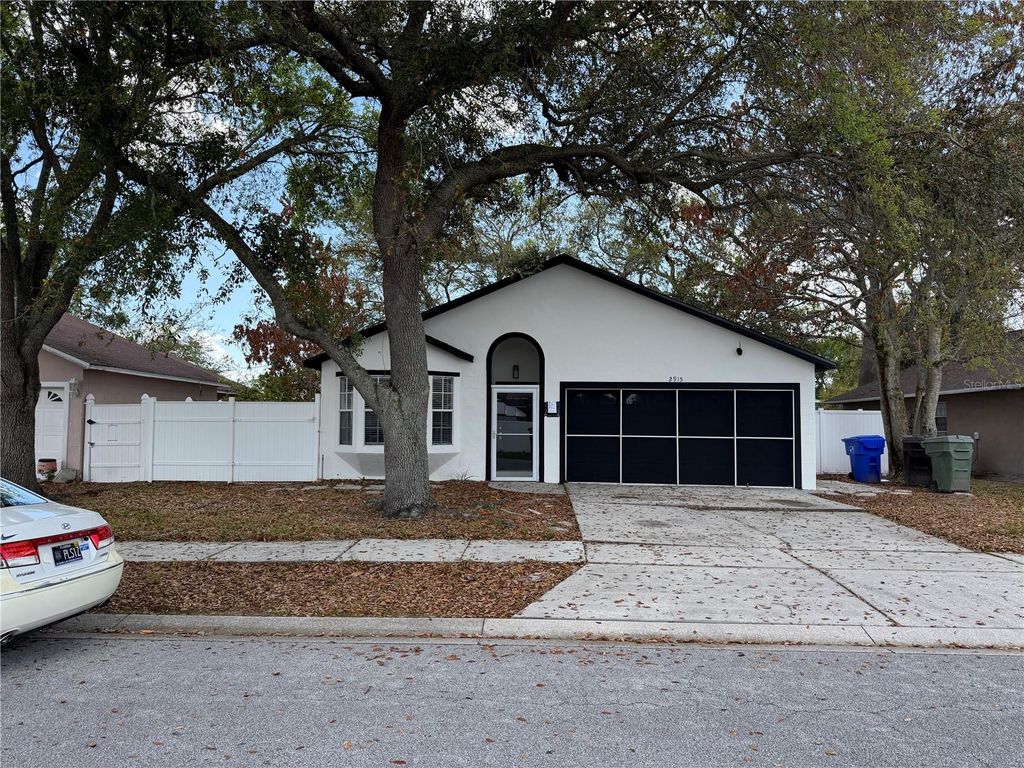 Photo of 2915 Colleen Circle, Kissimmee, FL 34744 (MLS # O6388800)