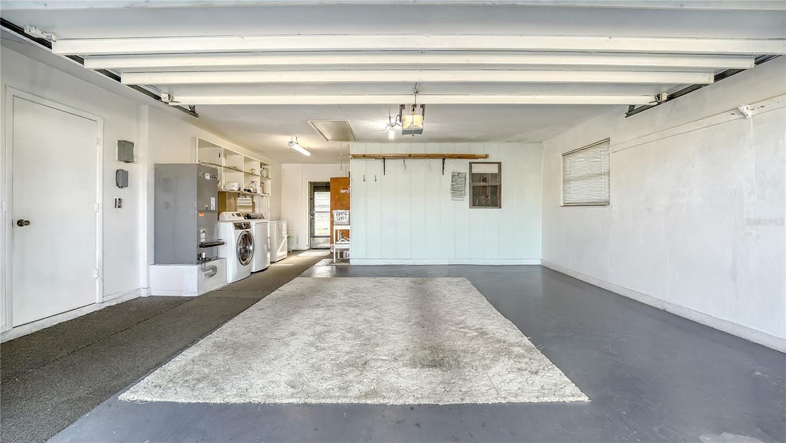 SOUTH VENICE - Residential