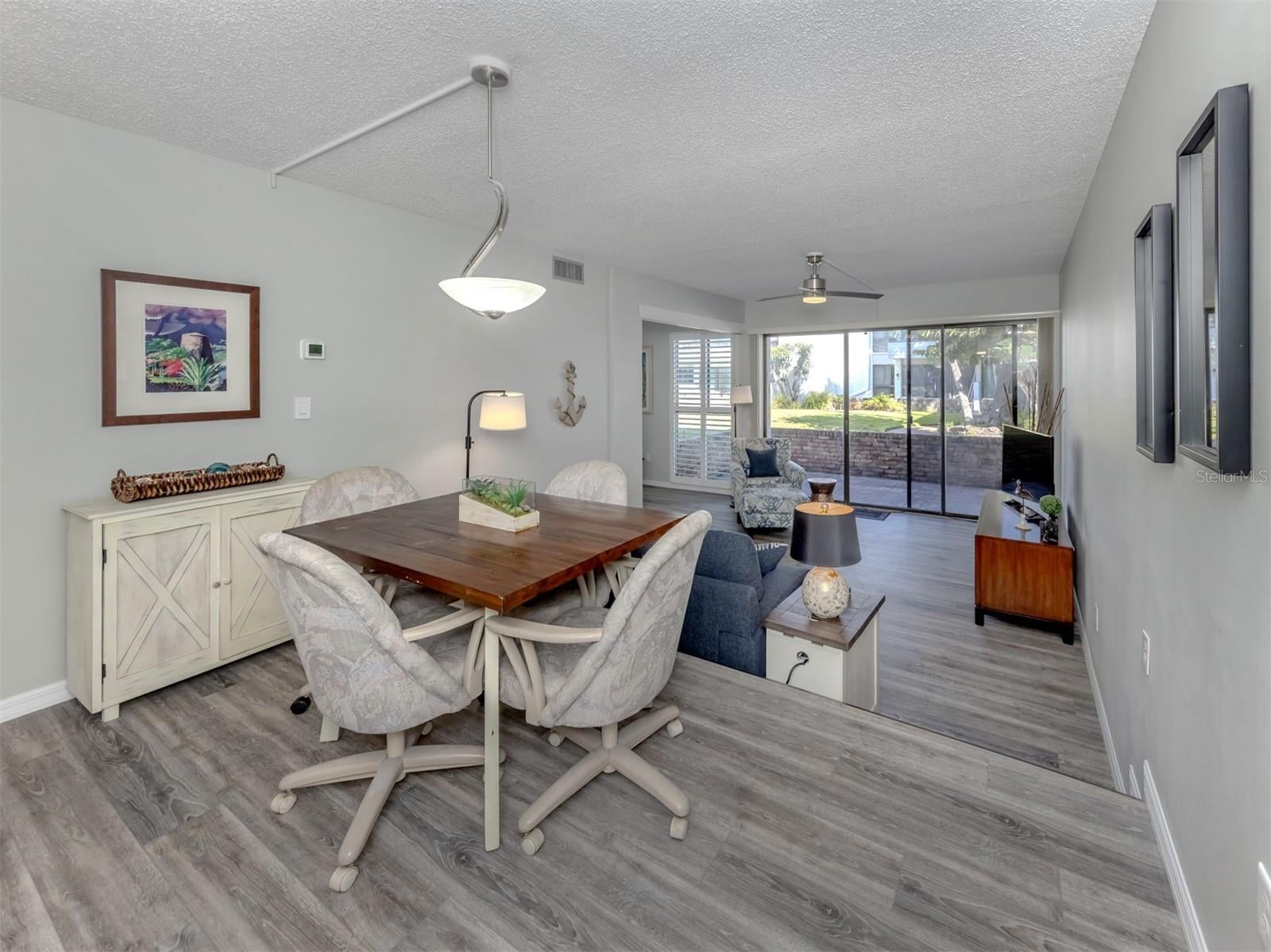 1555 TARPON CENTER DRIVE 140