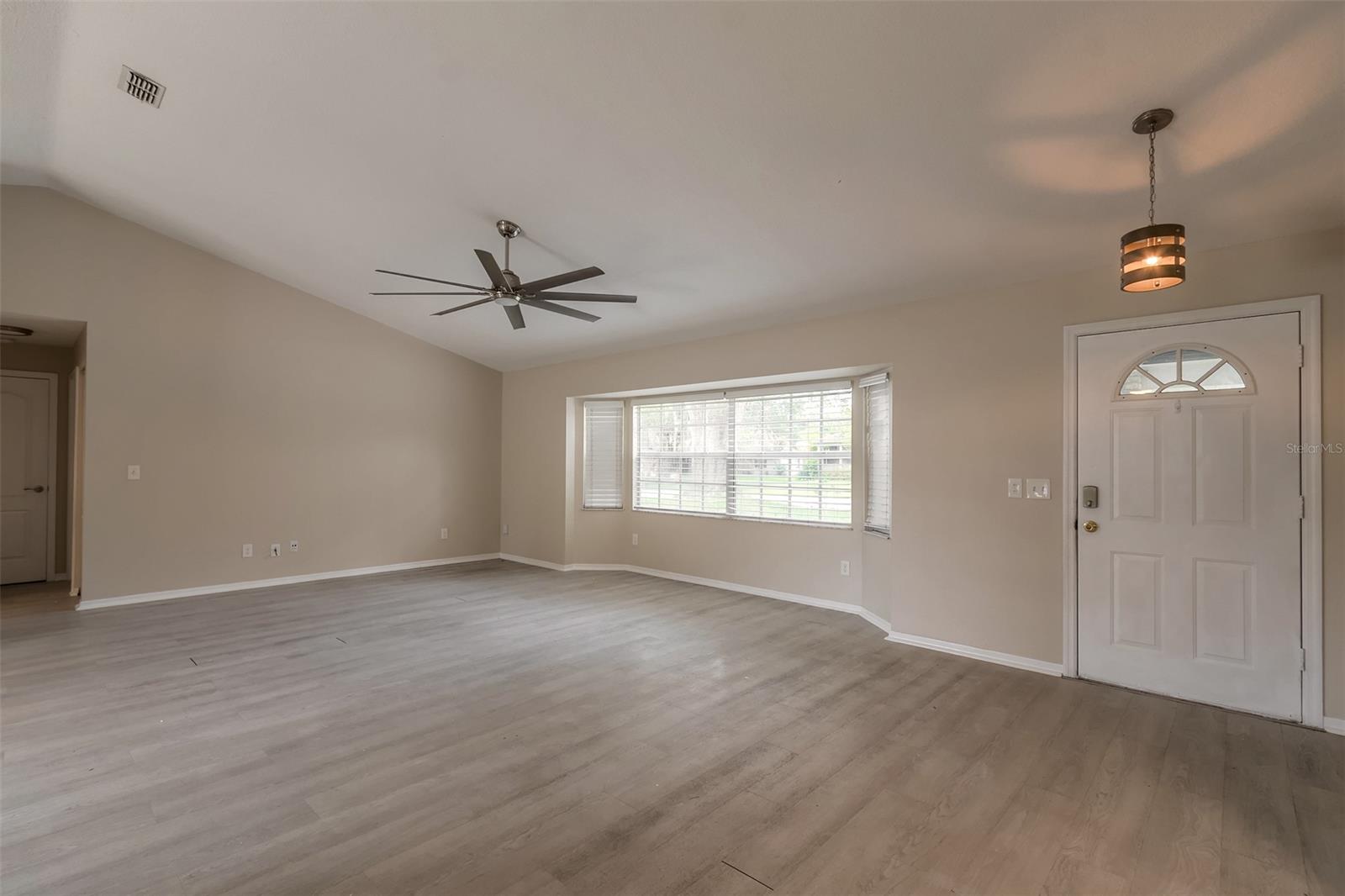 Florida Shores 01 - Residential