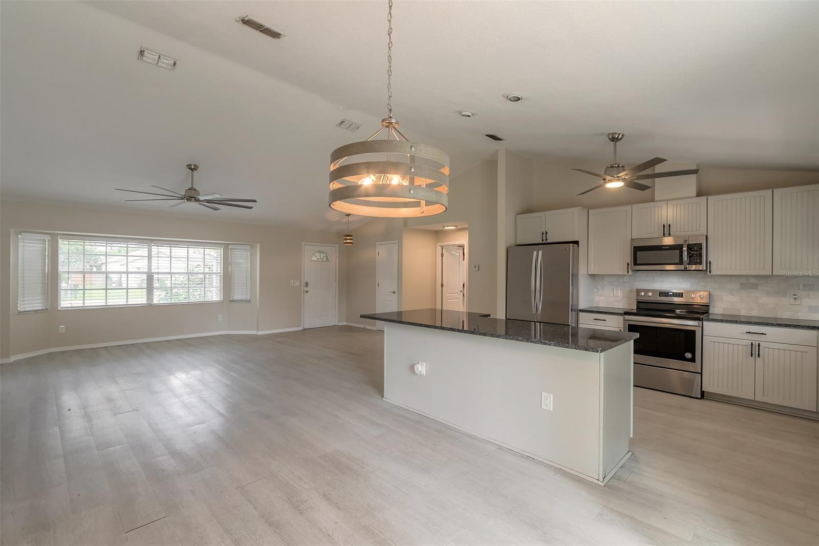 Florida Shores 01 - Residential