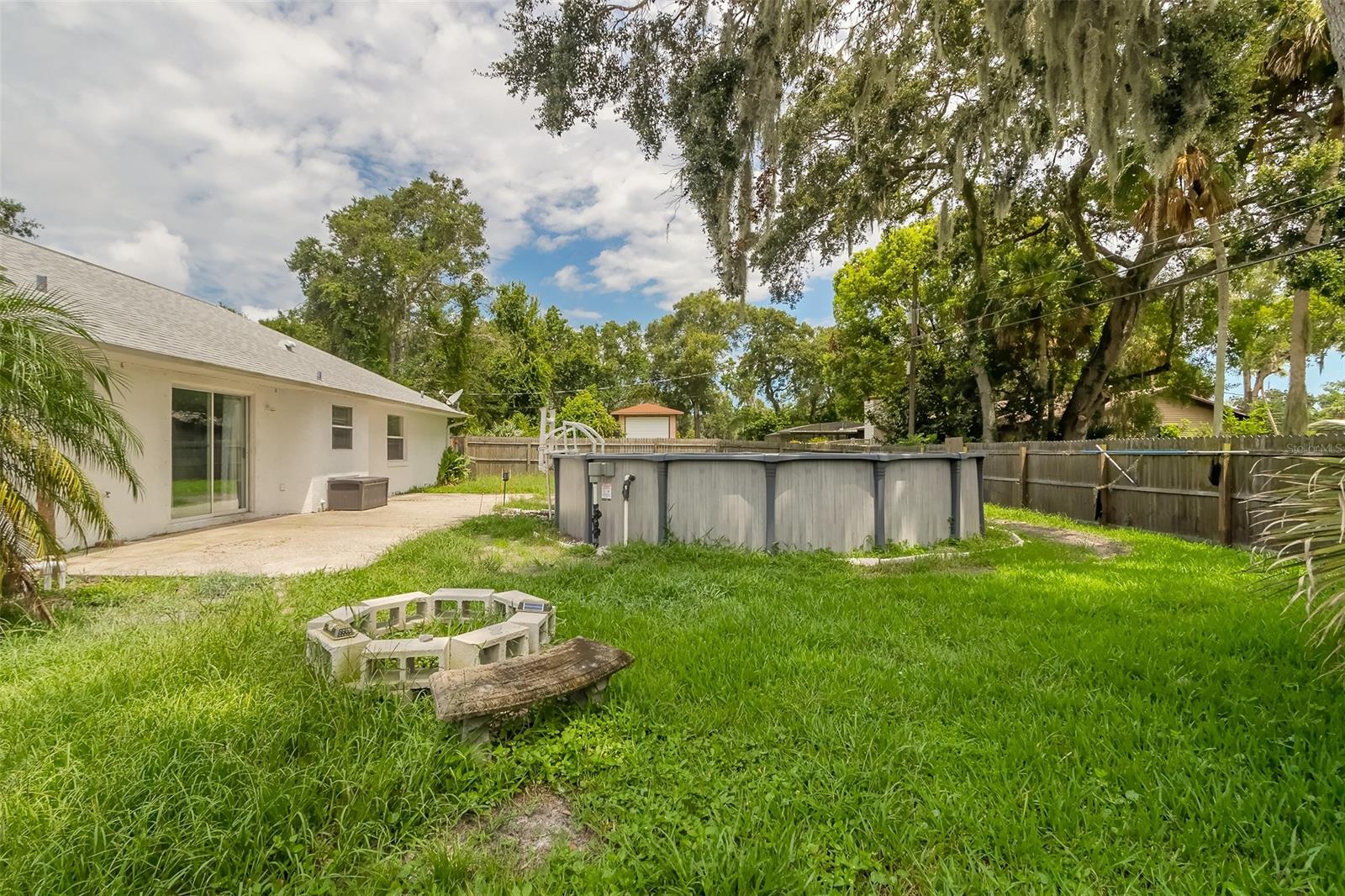 Florida Shores 01 - Residential