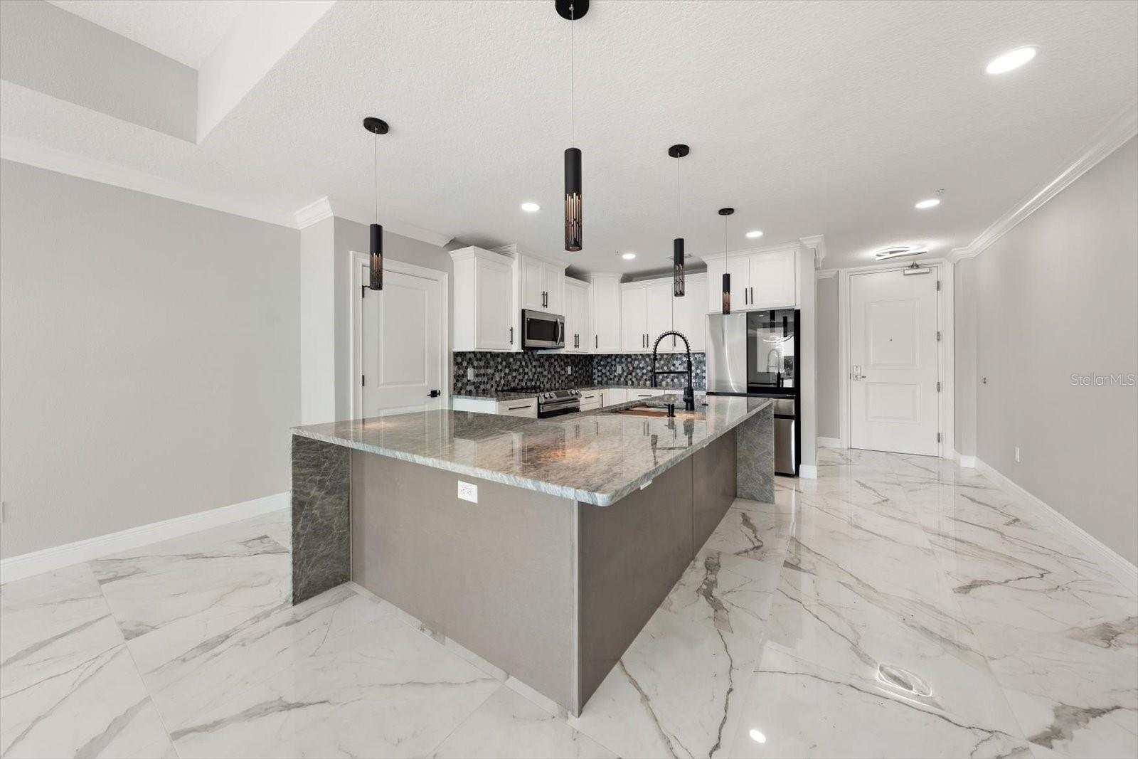 LA BRISA DEL MAR CONDO UNIT 203 - Residential