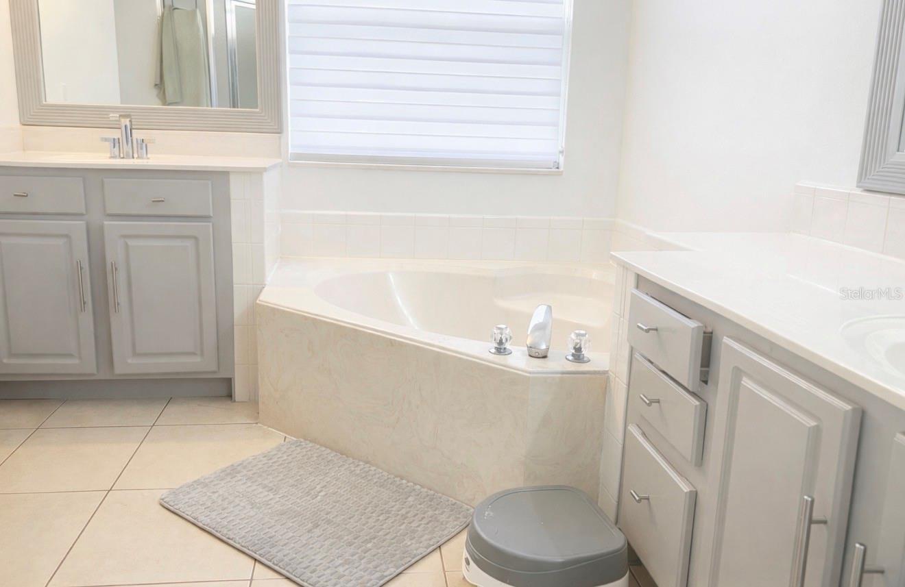 FALCON TRACE - Residential