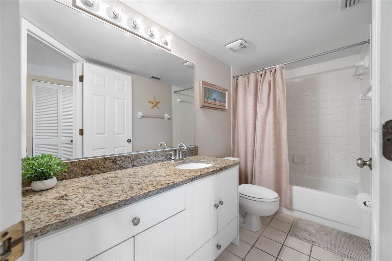 BEACH PALMS CONDO - Residential