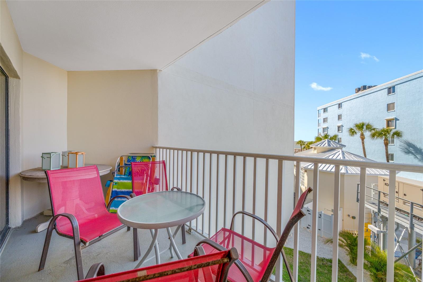 BEACH PALMS CONDO - Residential