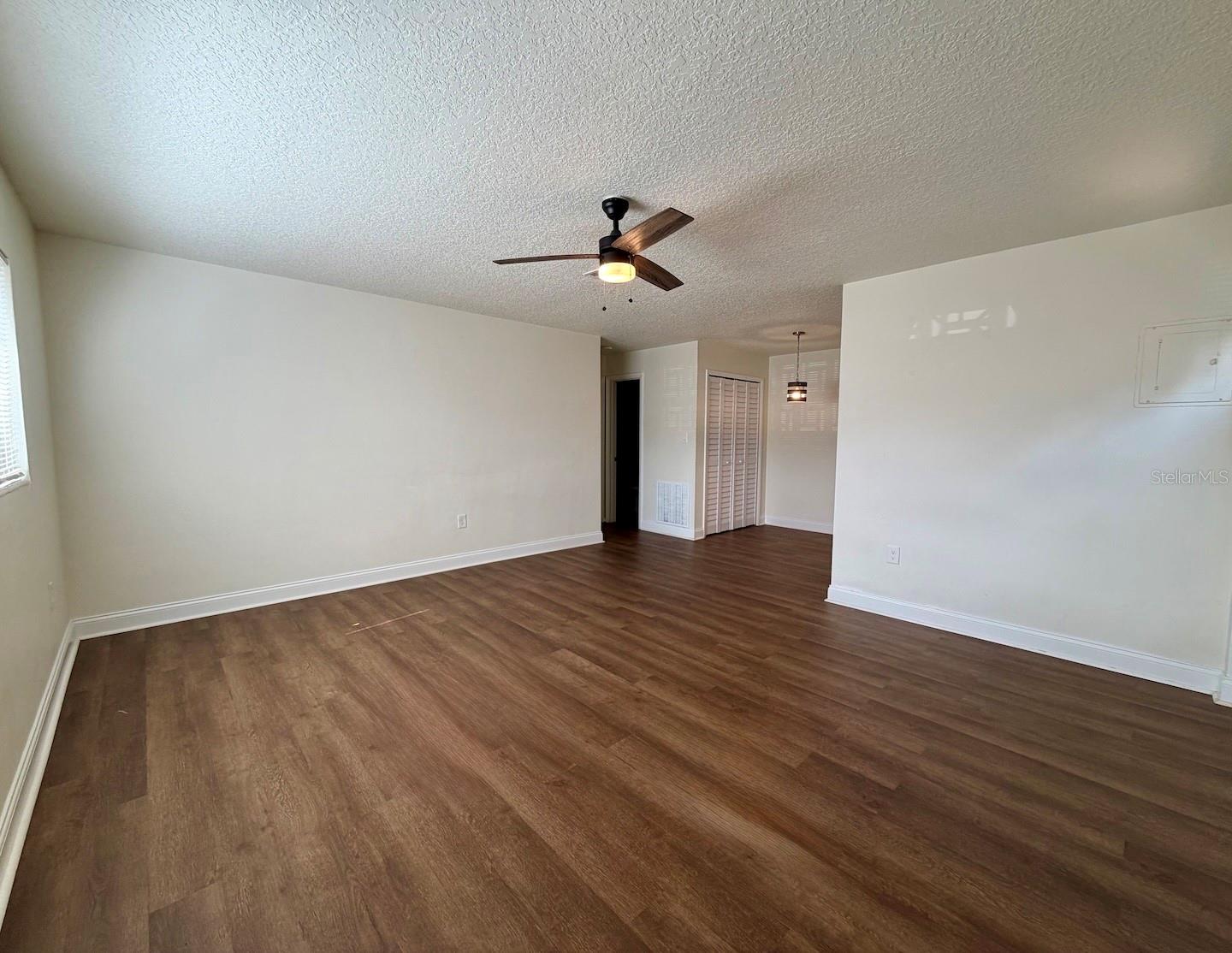 LAKE KATHRYN VILLAGE - Residential