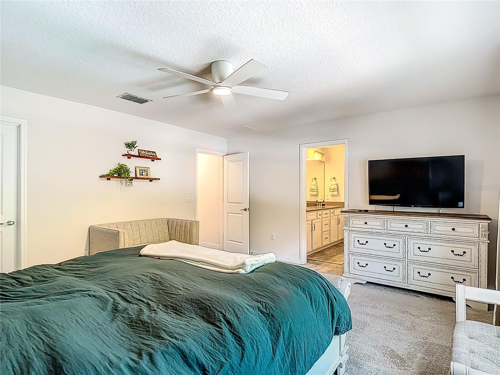 SAGEWOOD - Residential