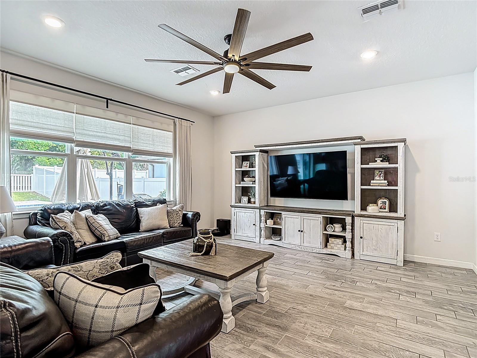 SAGEWOOD - Residential