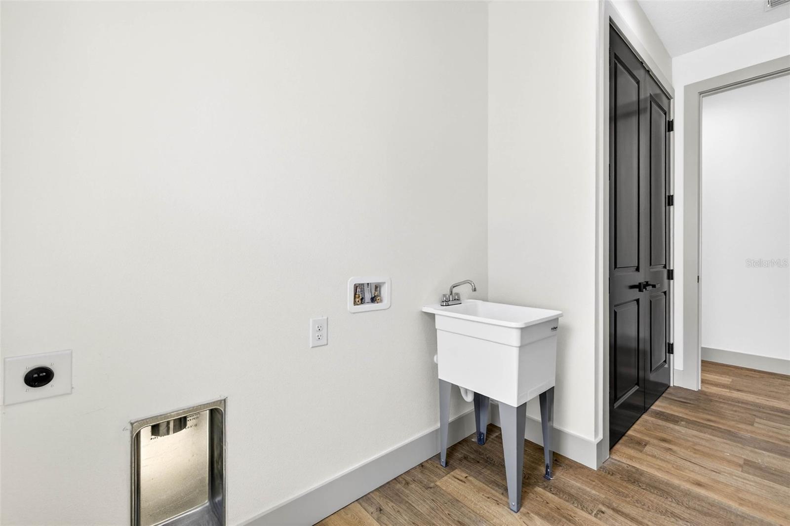 WILLIAMS SUB - Residential