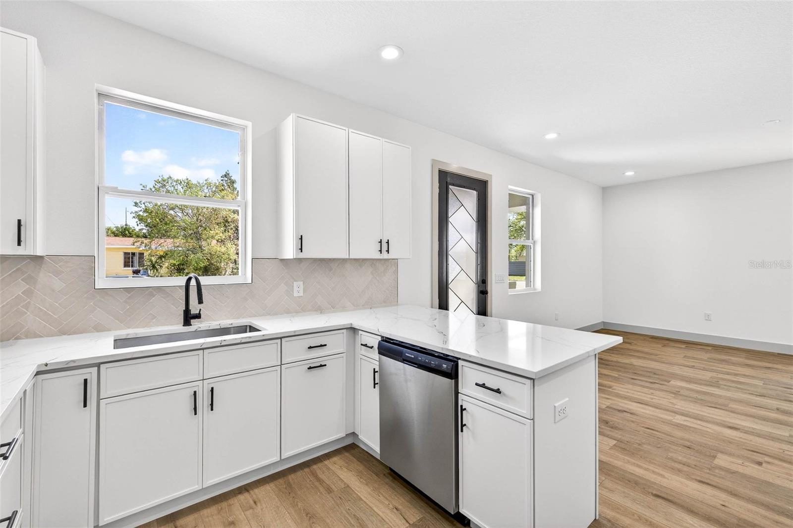 WILLIAMS SUB - Residential