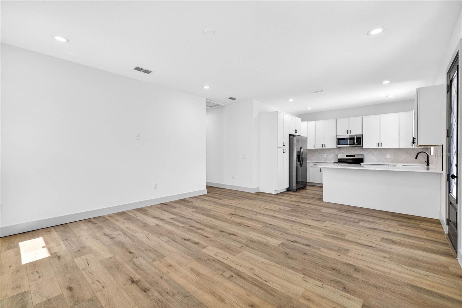 WILLIAMS SUB - Residential