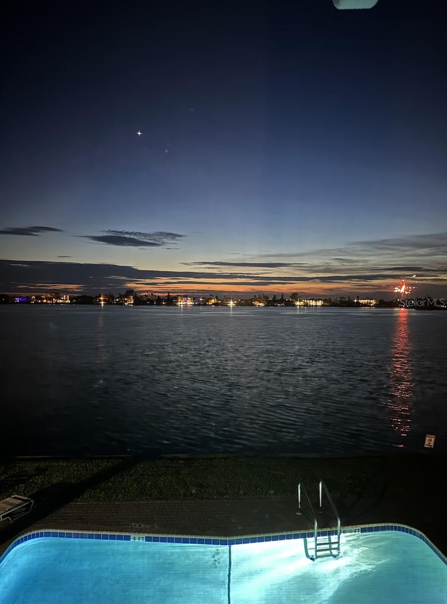 NIBROC CONDO - Residential