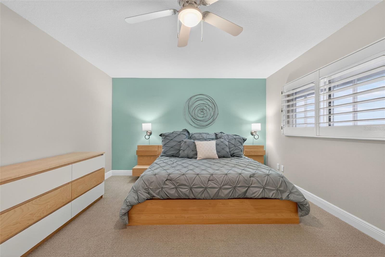 NIBROC CONDO - Residential