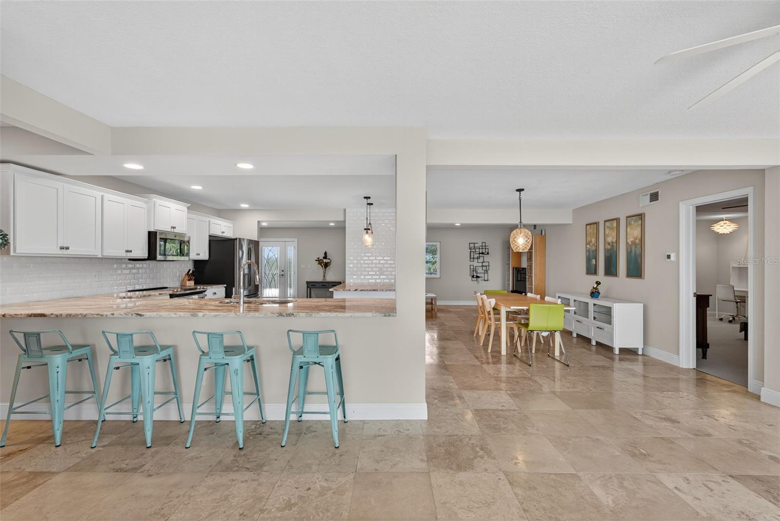 NIBROC CONDO - Residential