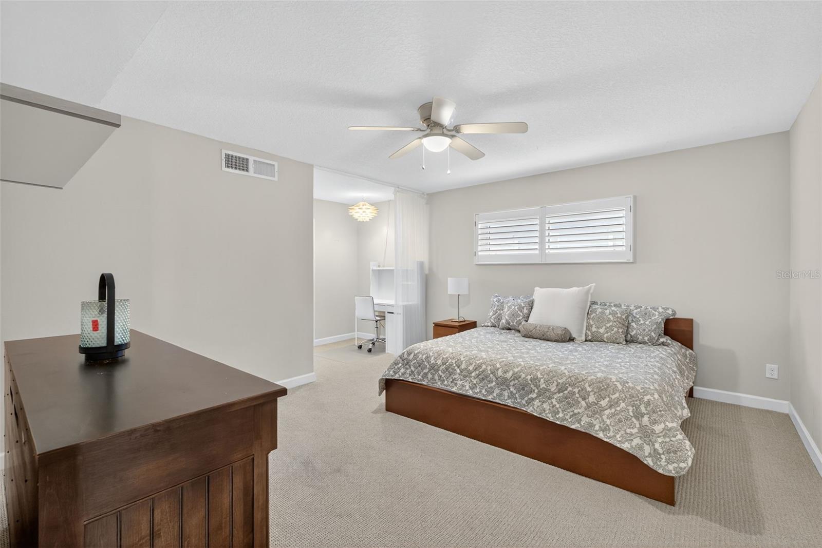 NIBROC CONDO - Residential