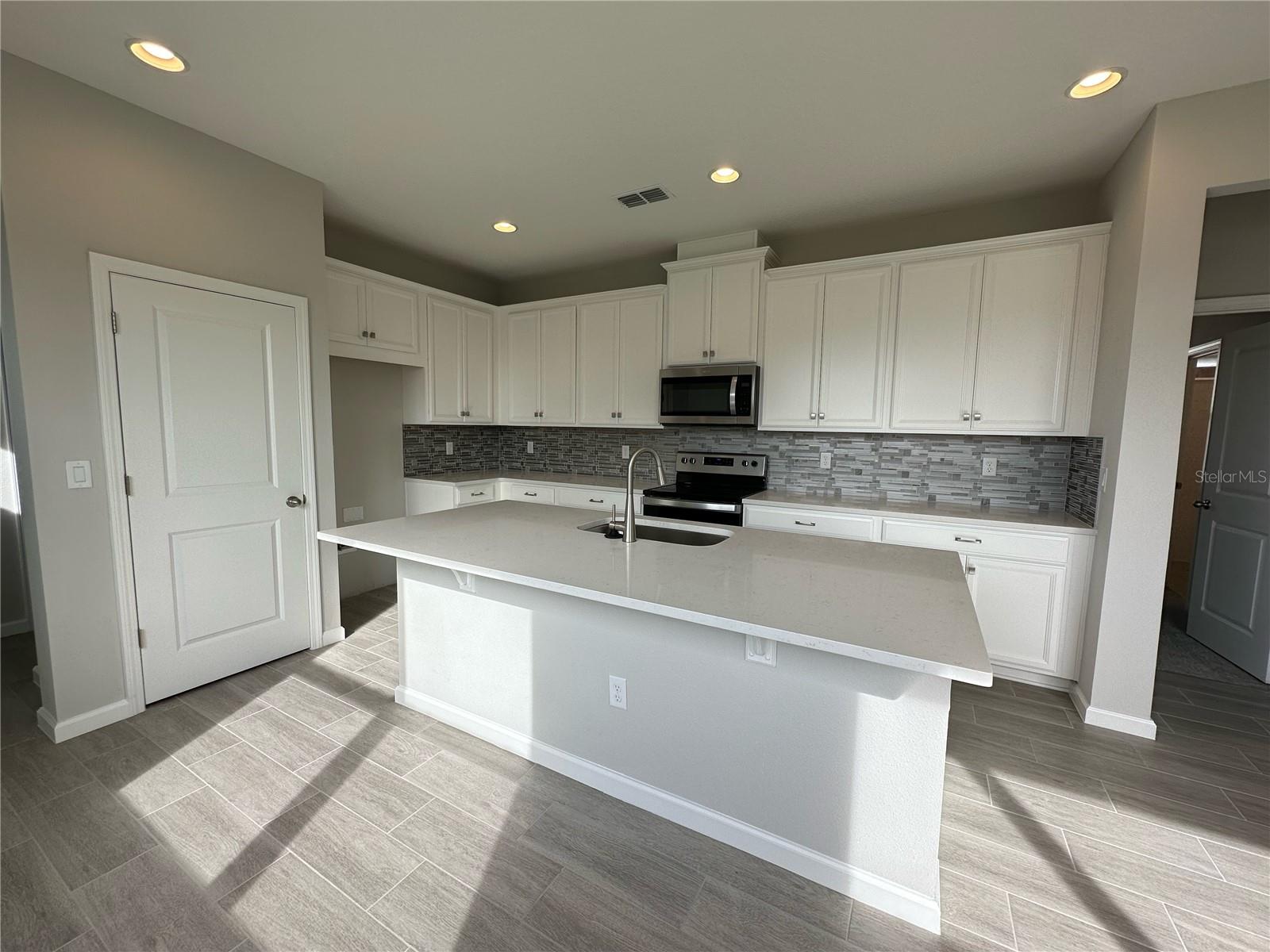 HARTWOOD LNDG - Residential Lease