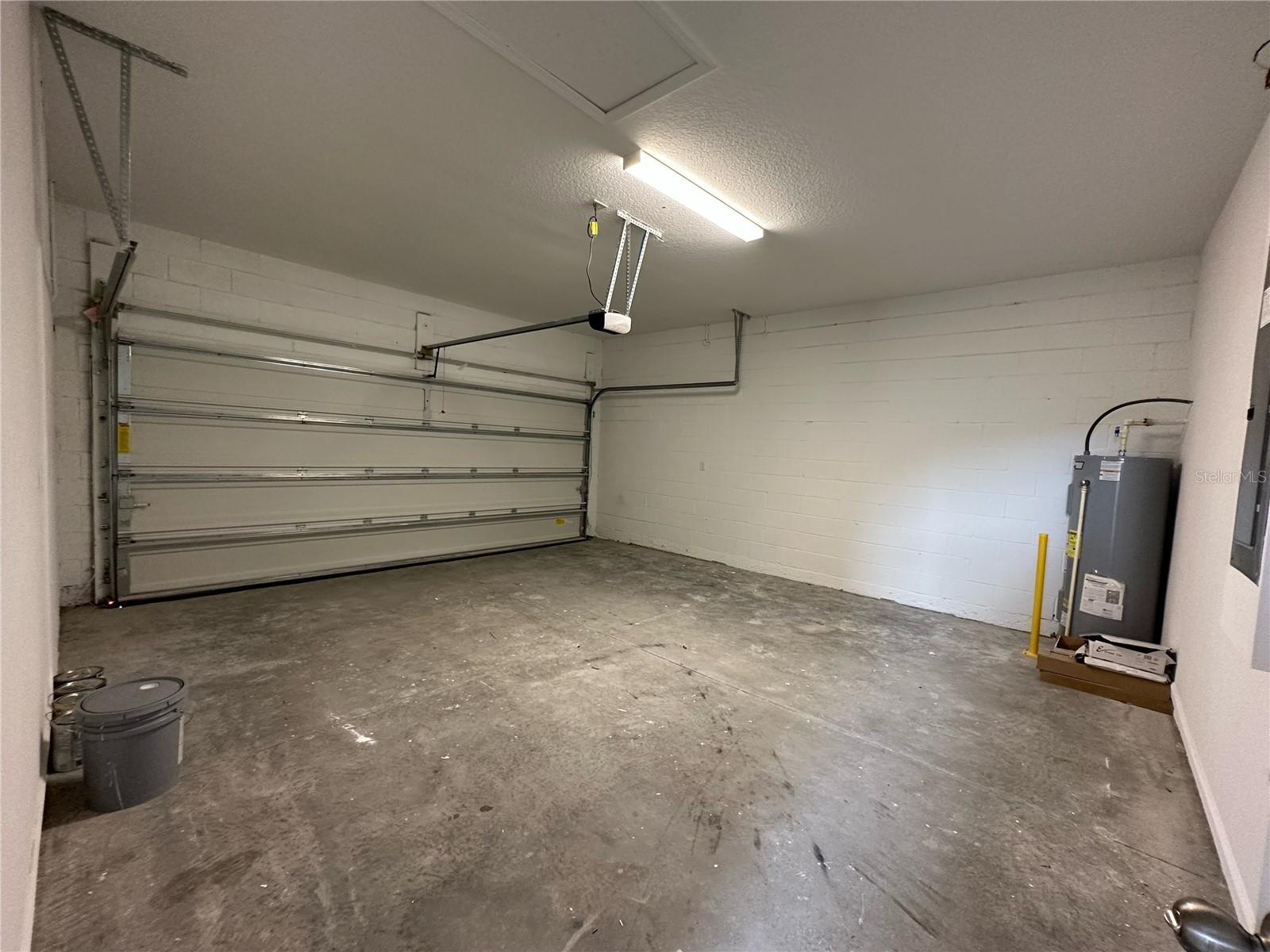 HARTWOOD LNDG - Residential Lease