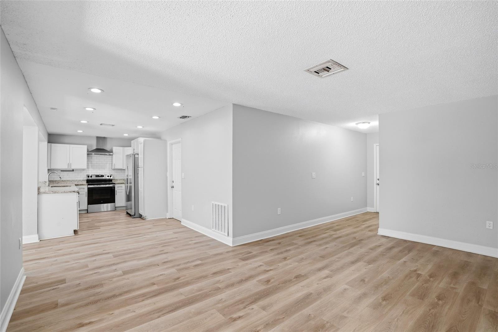 AUTUMN RUN-UNIT 3 - Residential