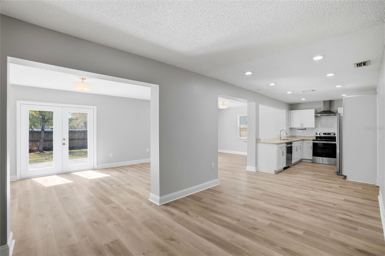 AUTUMN RUN-UNIT 3 - Residential