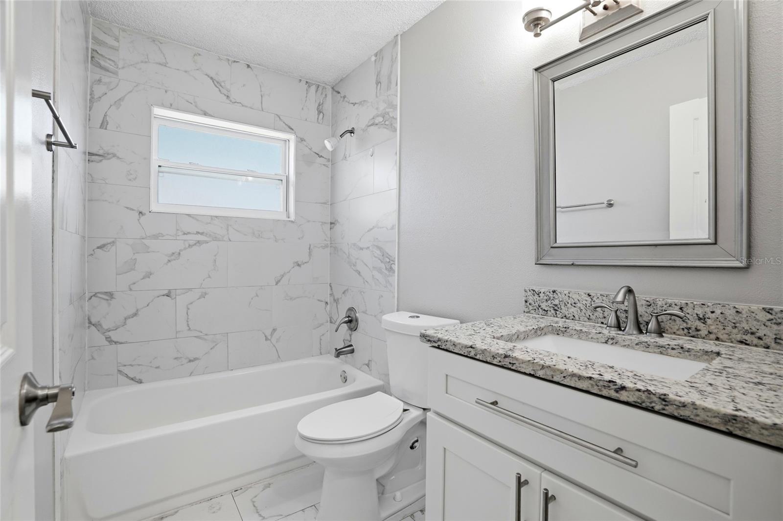 AUTUMN RUN-UNIT 3 - Residential