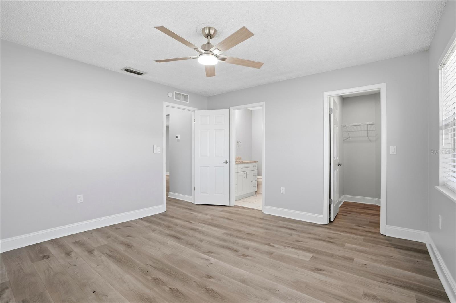 AUTUMN RUN-UNIT 3 - Residential