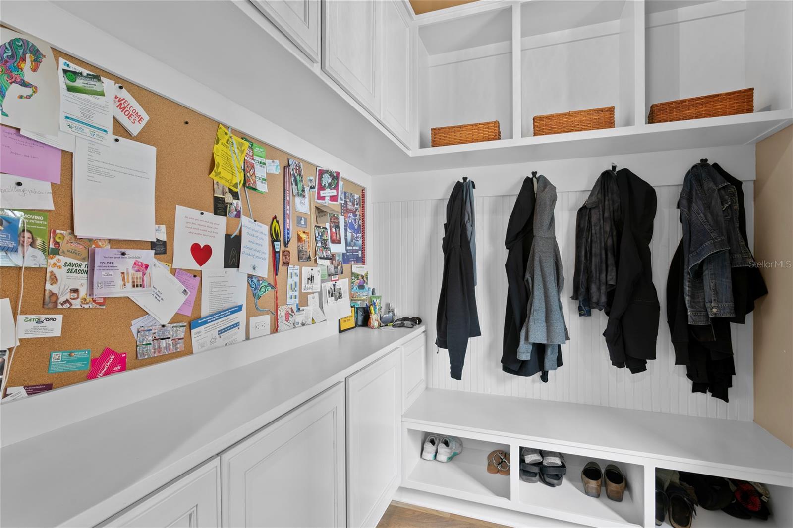 NEW SUBURB BEAUTIFUL - Residential