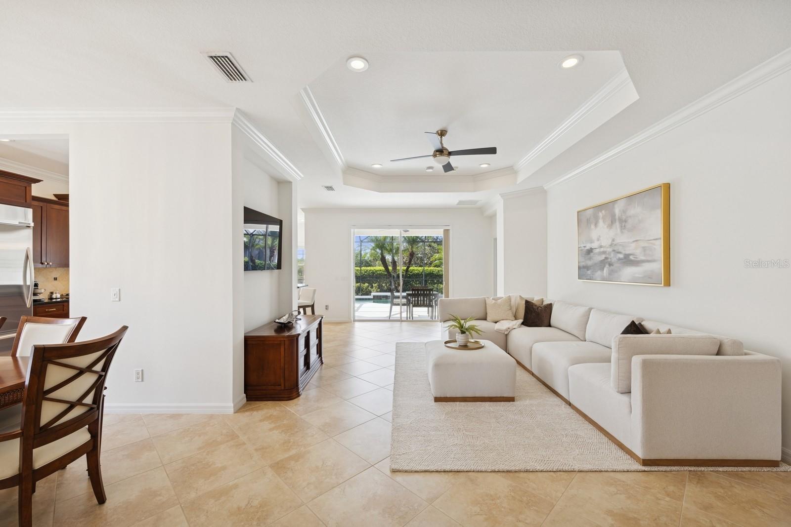 COUNTRY CLUB EAST AT LAKEWD RNCH OO1&2 - Residential