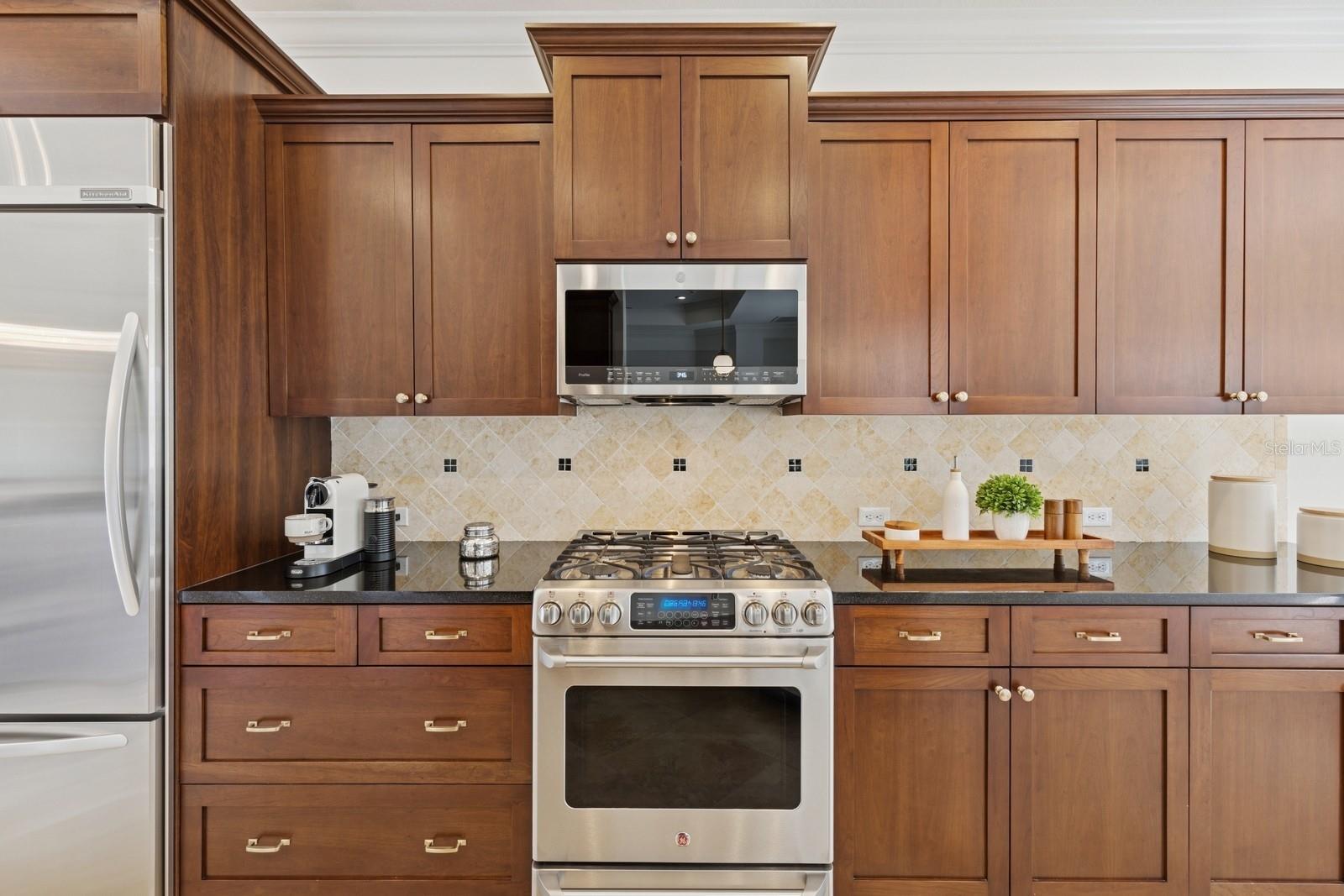COUNTRY CLUB EAST AT LAKEWD RNCH OO1&2 - Residential