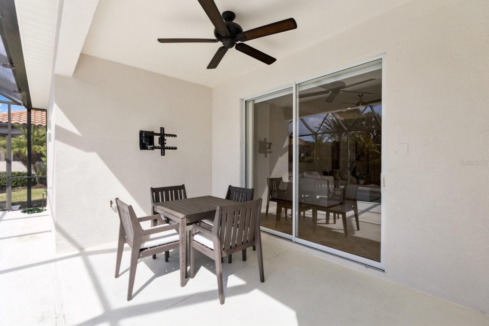 COUNTRY CLUB EAST AT LAKEWD RNCH OO1&2 - Residential