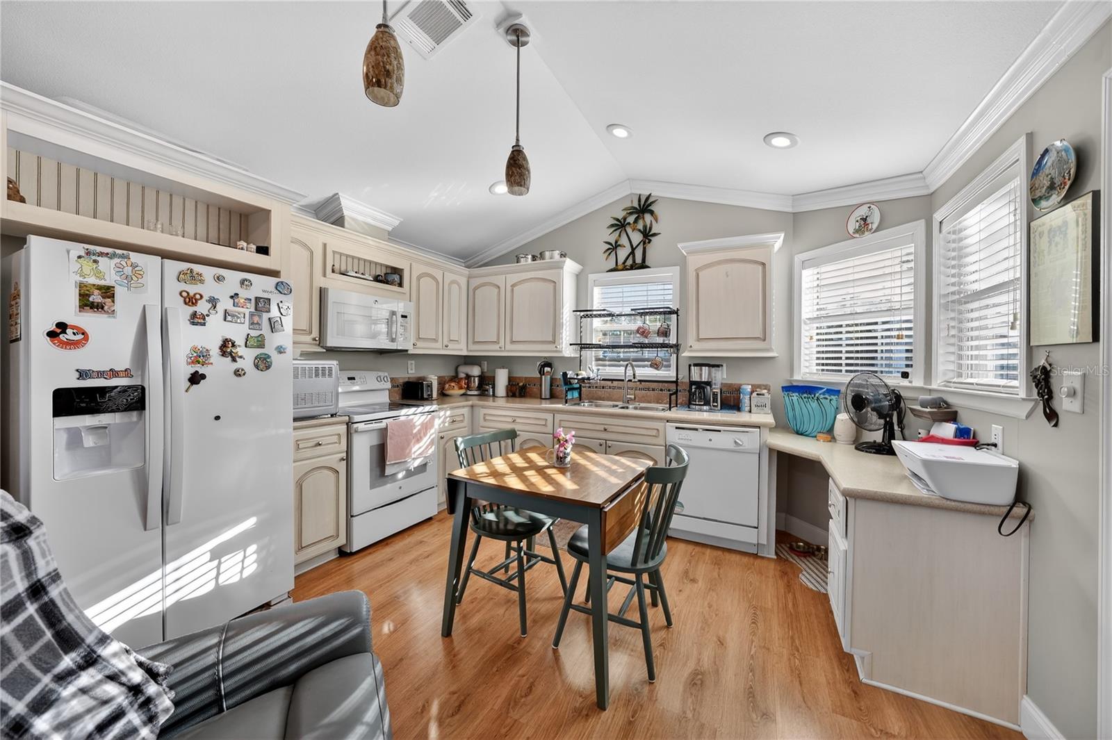 ELITE RESORTS AT CITRUS VALLEY CONDO UNIT 19 - Residential