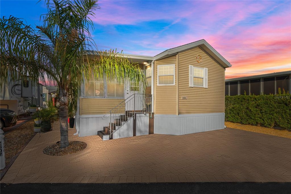 Photo of 2507 Magnolia Street, Clermont, FL 34714 (MLS # G5109091)