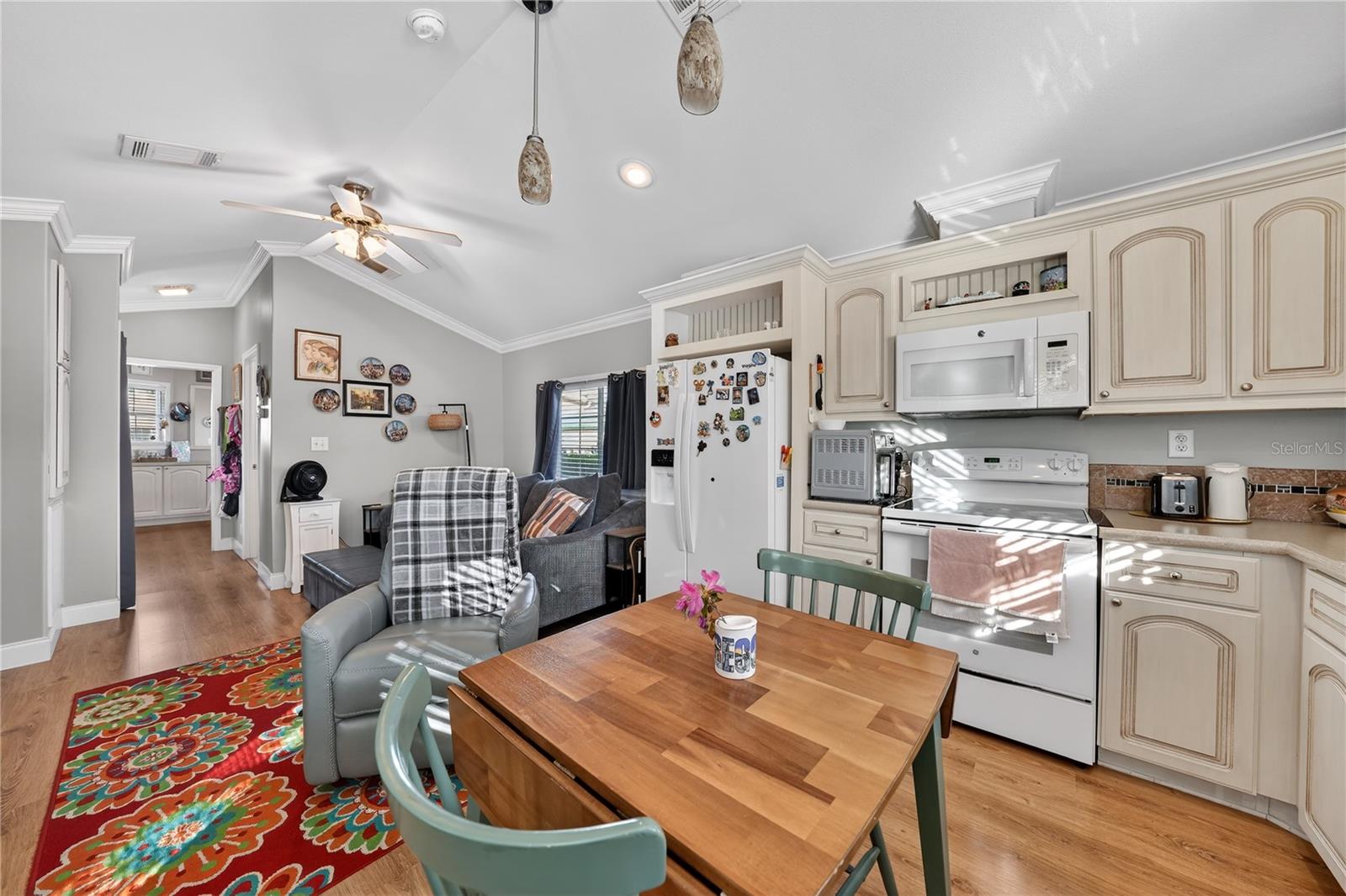 ELITE RESORTS AT CITRUS VALLEY CONDO UNIT 19 - Residential